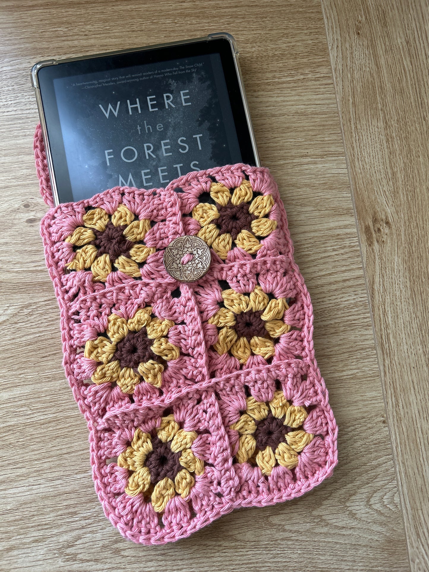 Kindle Cover - Daisychain