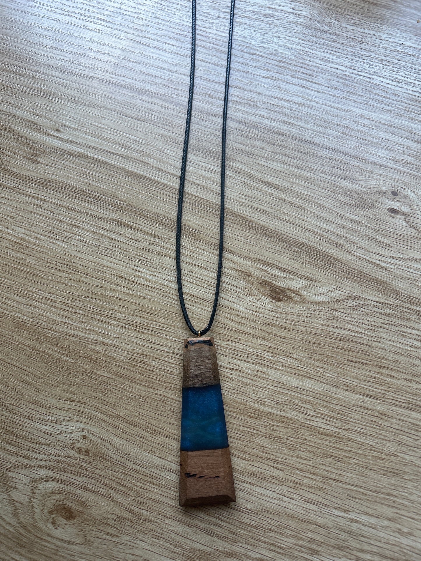 Ocean between the trees- TIDE