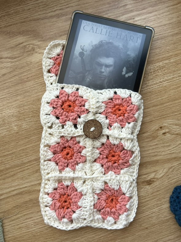 Kindle Cover - Magnolia