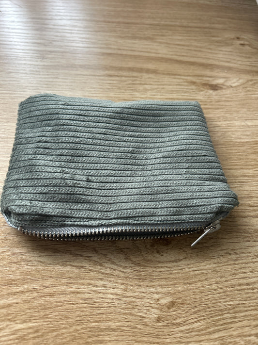 Mini Zipper Pouch - Moss