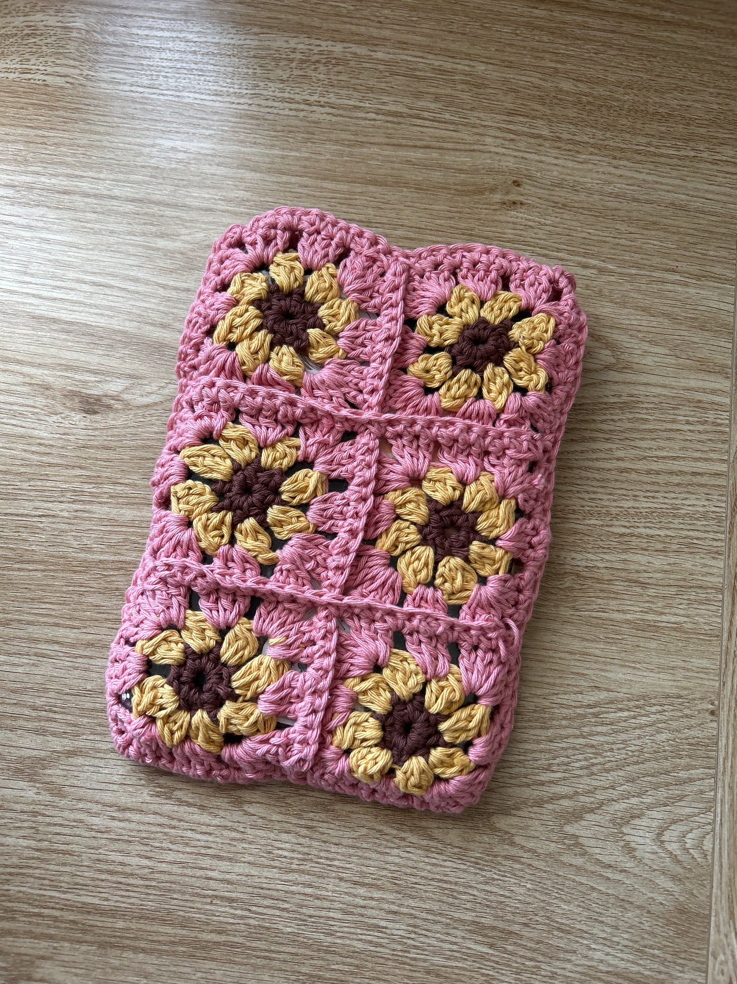 Kindle Cover - Daisychain